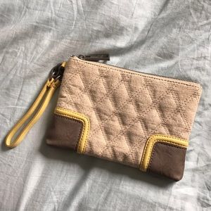 NEW! Vera Wang Clutch👝